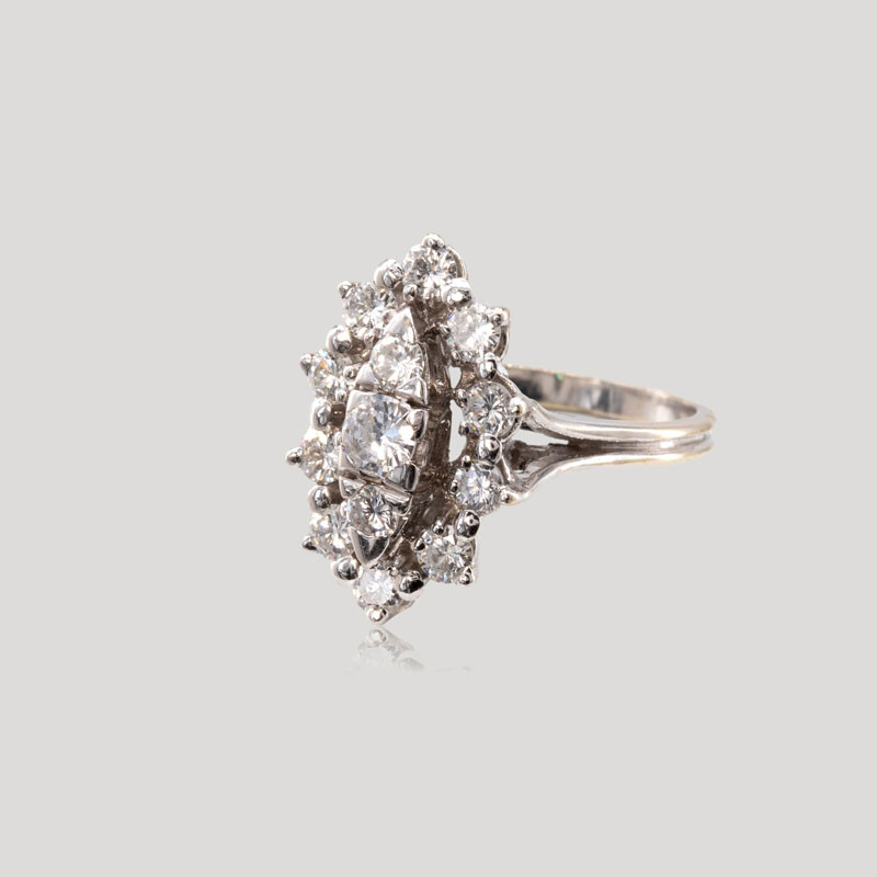 31300540-bague-marquise-diamants-or-blanc