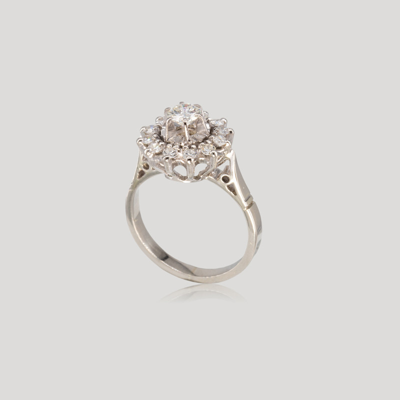 31300548-bague-marguerite-diamants-ronde