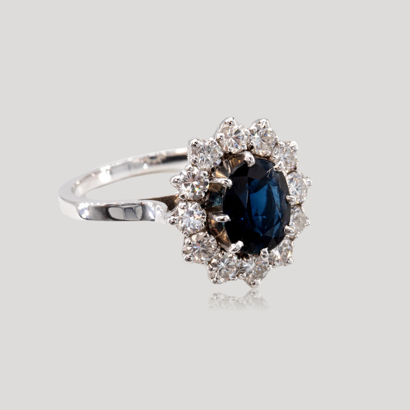 32700487-bague-marguerite-saphir-diamants