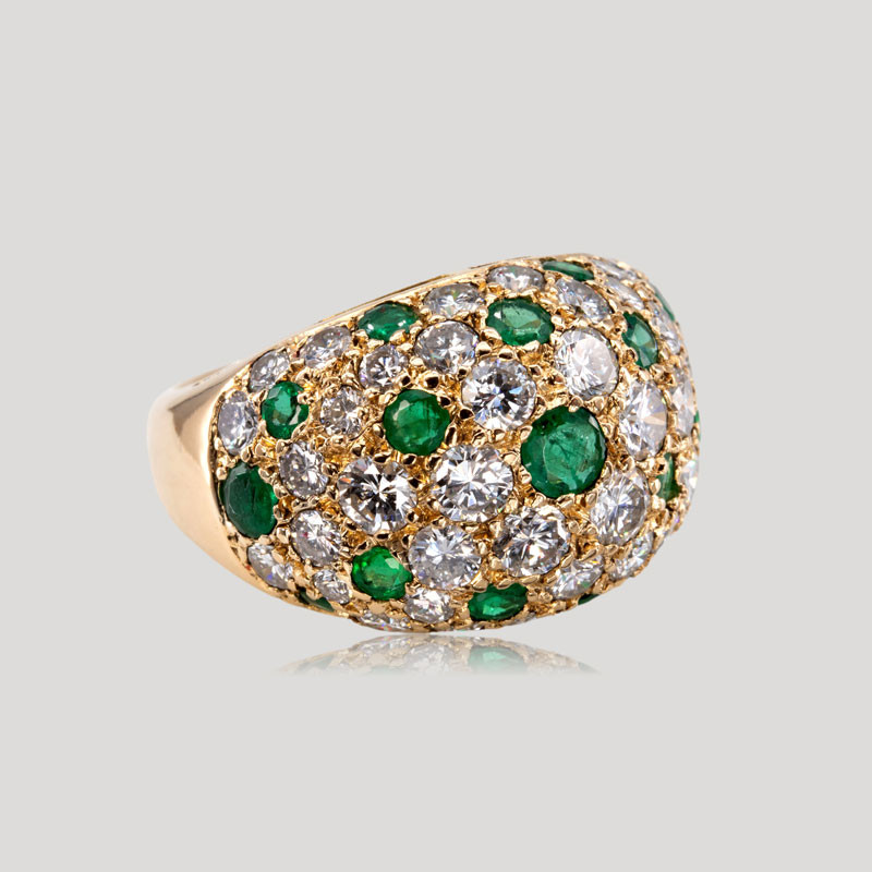 32700497-bague-jonc-bombe-emeraudes