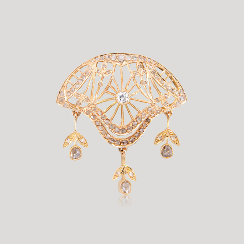 36000104-pendentif-art-nouveau-palmettes-et-pendeloques