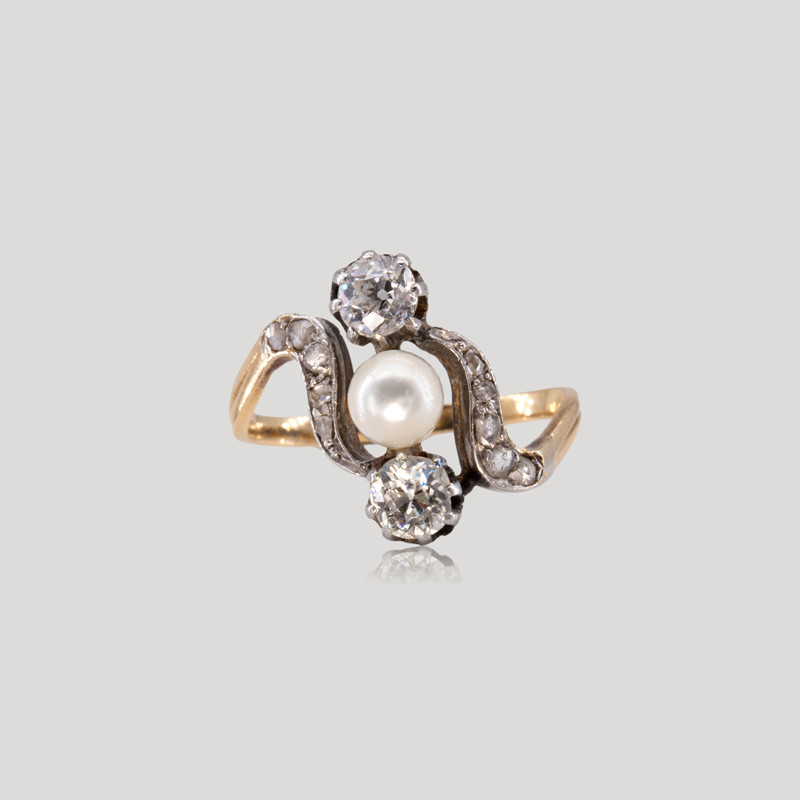 bague-ancienne-perle-et-roses-de-diamants-img-1437