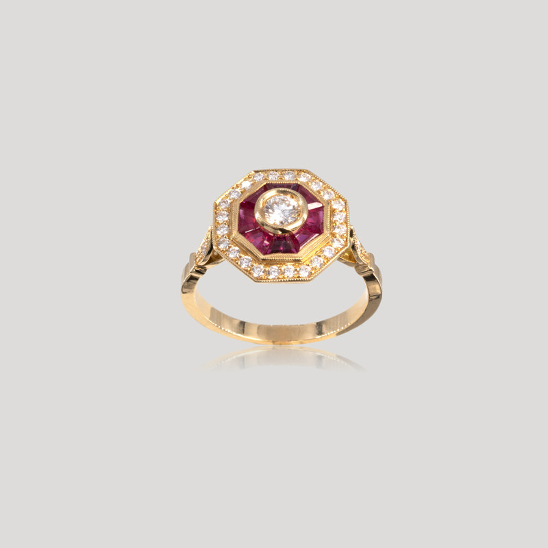 bague-octogonale-rubis-et-diamants-img-2755